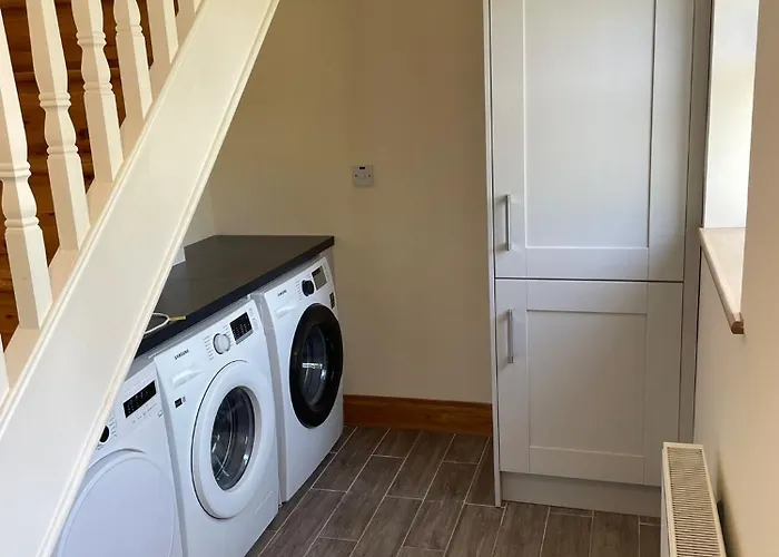 Σπίτι διακοπών Molly's Self Catering Κάβαν